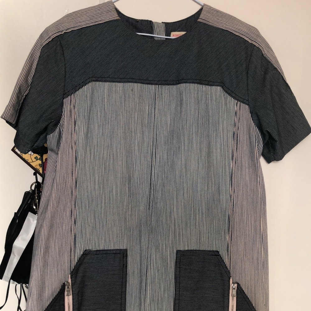 Rebecca Taylor dress. Zipper from top to bottom.